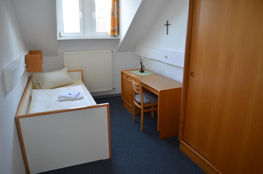 Stiftsberg - Bildungs- Und Freizeitzentrum Kyllburg Ngoại thất bức ảnh