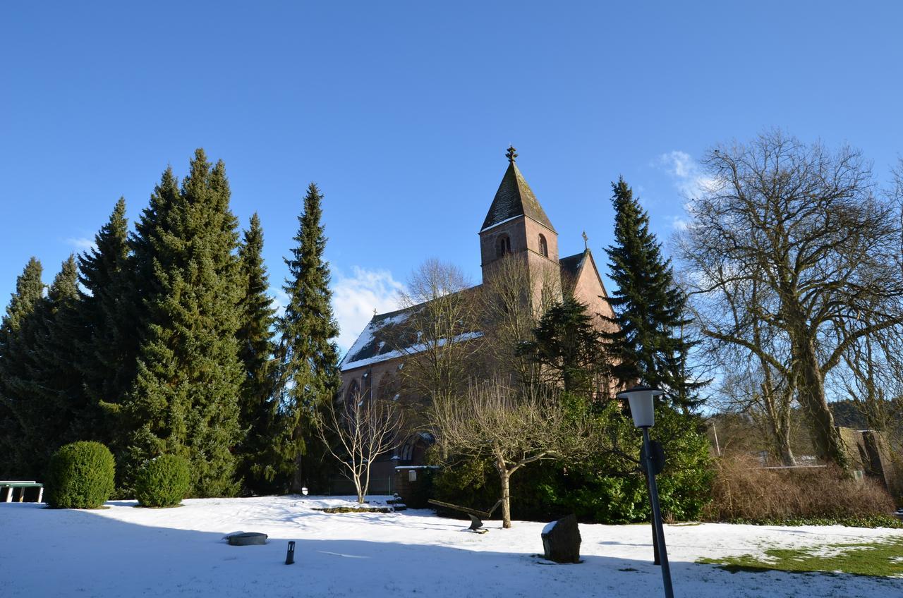 Stiftsberg - Bildungs- Und Freizeitzentrum Kyllburg Ngoại thất bức ảnh